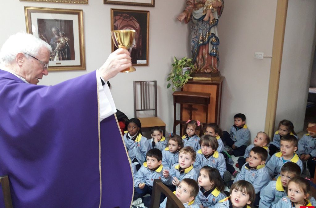 Conociendo nuestro colegio. Educación Infantil visita la Sacristía