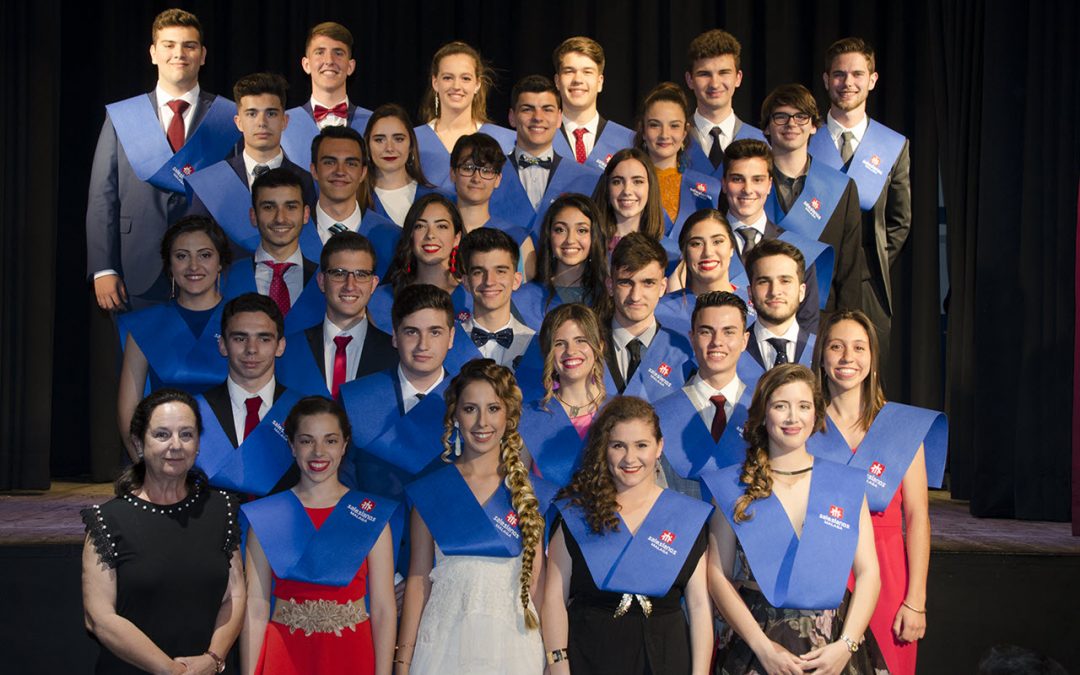 Graduación de los alumnos y alumnas de Bachillerato-Promoción 2016-2018