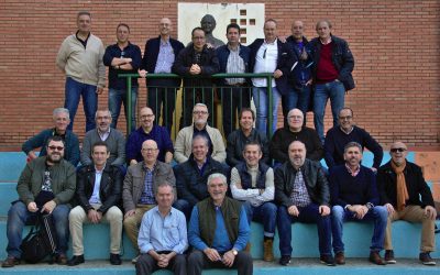 Emotivo reencuentro en la visita de los alumnos de la promoción de 1986