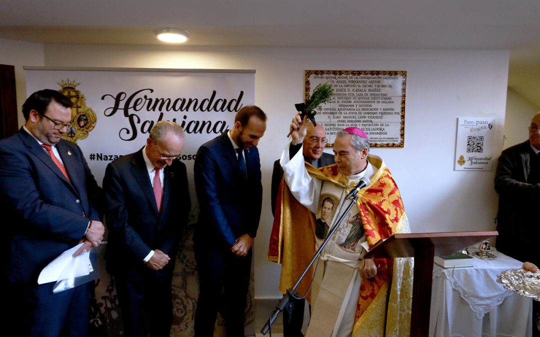 El obispo de Málaga bendice nuestra nueva casa hermandad