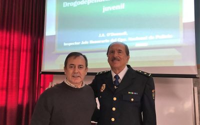 Charla sobre drogodependencia y delincuencia juvenil para alumnos de FPB
