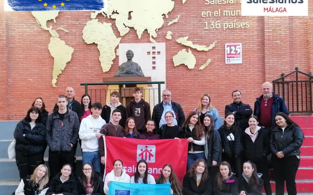 Alumnos del Colegio Salesiano de Eslovenia visitan Salesianos Málaga